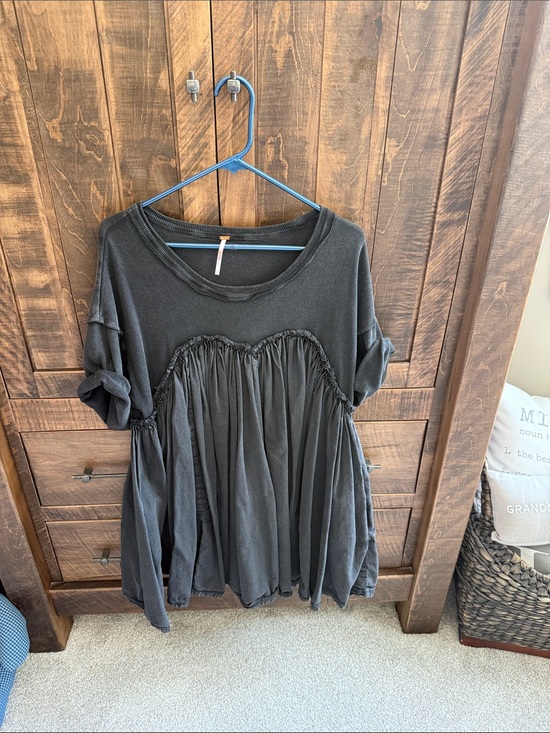 Free People Dresses & Skirts - Free People Black Babydoll Mini Dress